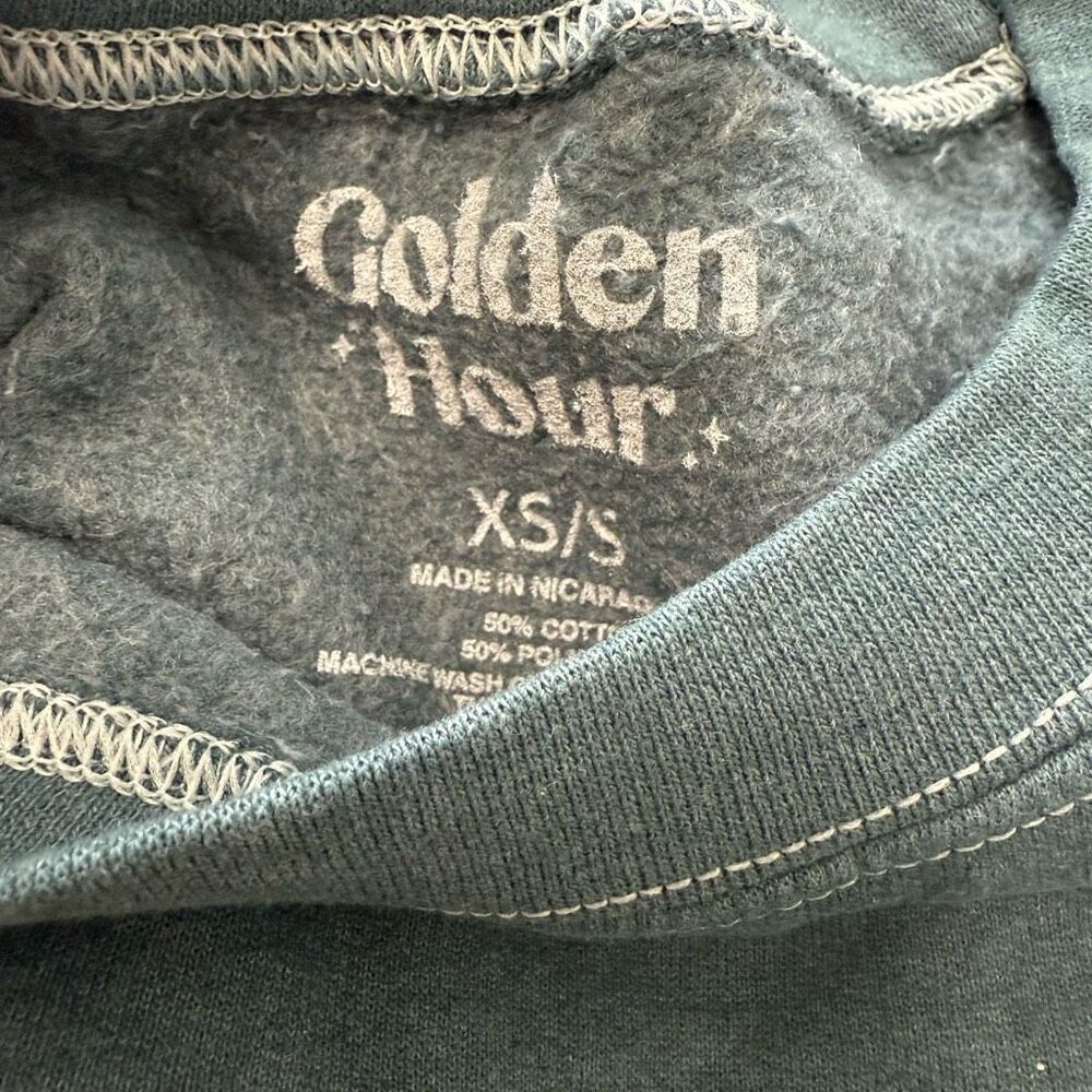 Urban Outfitters Golden Hour 1973 NYC Basketball Champs Sweatshirt, XS/S NWT m10 - Picture 4 of 5